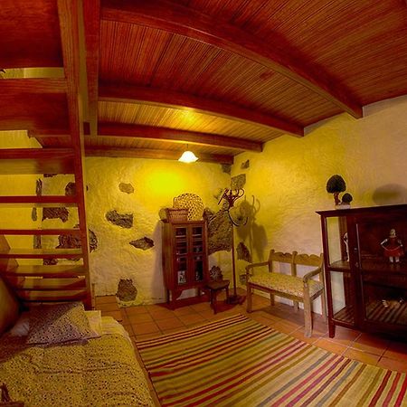 Geranios Rojos Guest House Las Rosas  Exterior photo