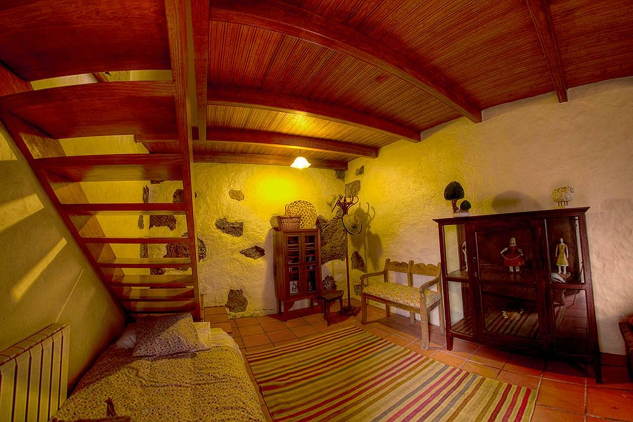 Geranios Rojos Guest House Las Rosas  Exterior photo